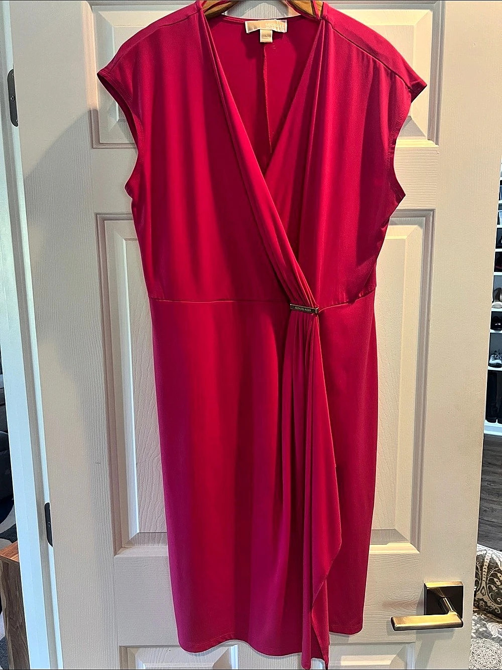 Michael Kors Pleated Midi Dress in Pink Size Large Like New